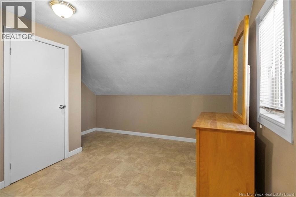 1540 Sunset Drive, Bathurst, New Brunswick  E2A 3P3 - Photo 22 - NB136107