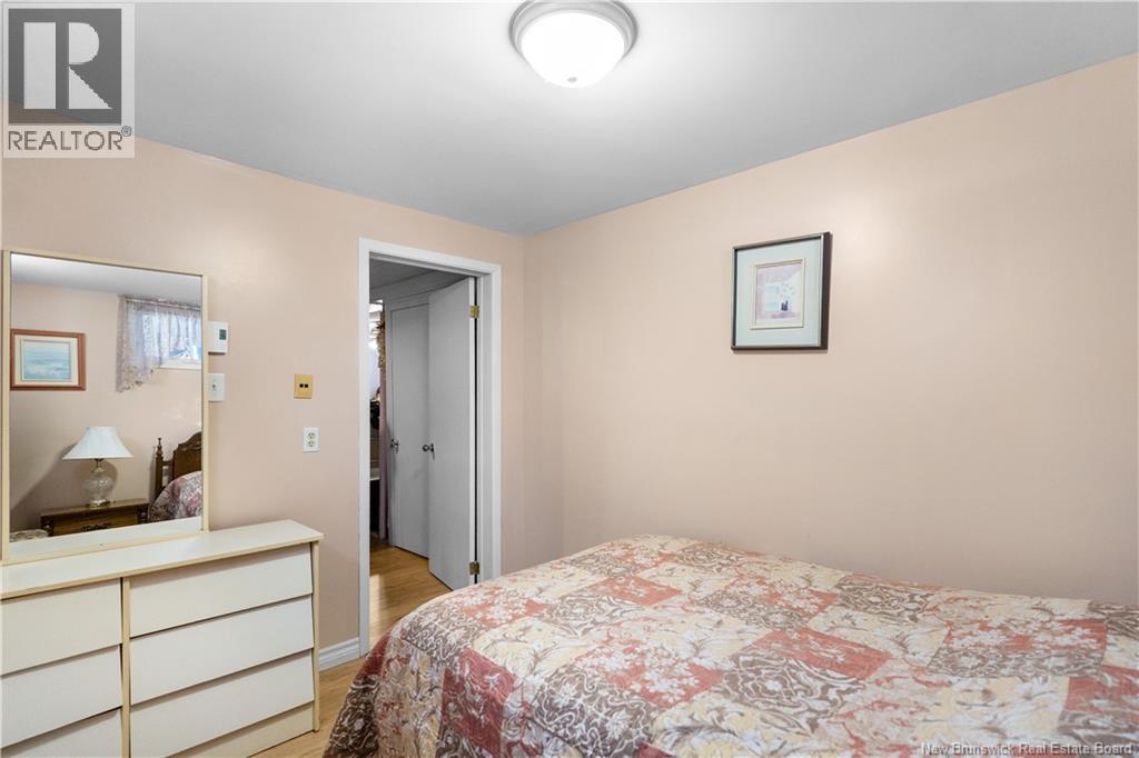 1540 Sunset Drive, Bathurst, New Brunswick  E2A 3P3 - Photo 29 - NB136107