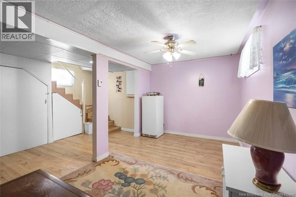 1540 Sunset Drive, Bathurst, New Brunswick  E2A 3P3 - Photo 38 - NB136107