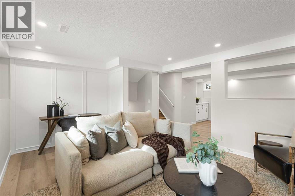 347 Queensland Drive Se, Calgary, Alberta  T2J 3R6 - Photo 28 - A2291982