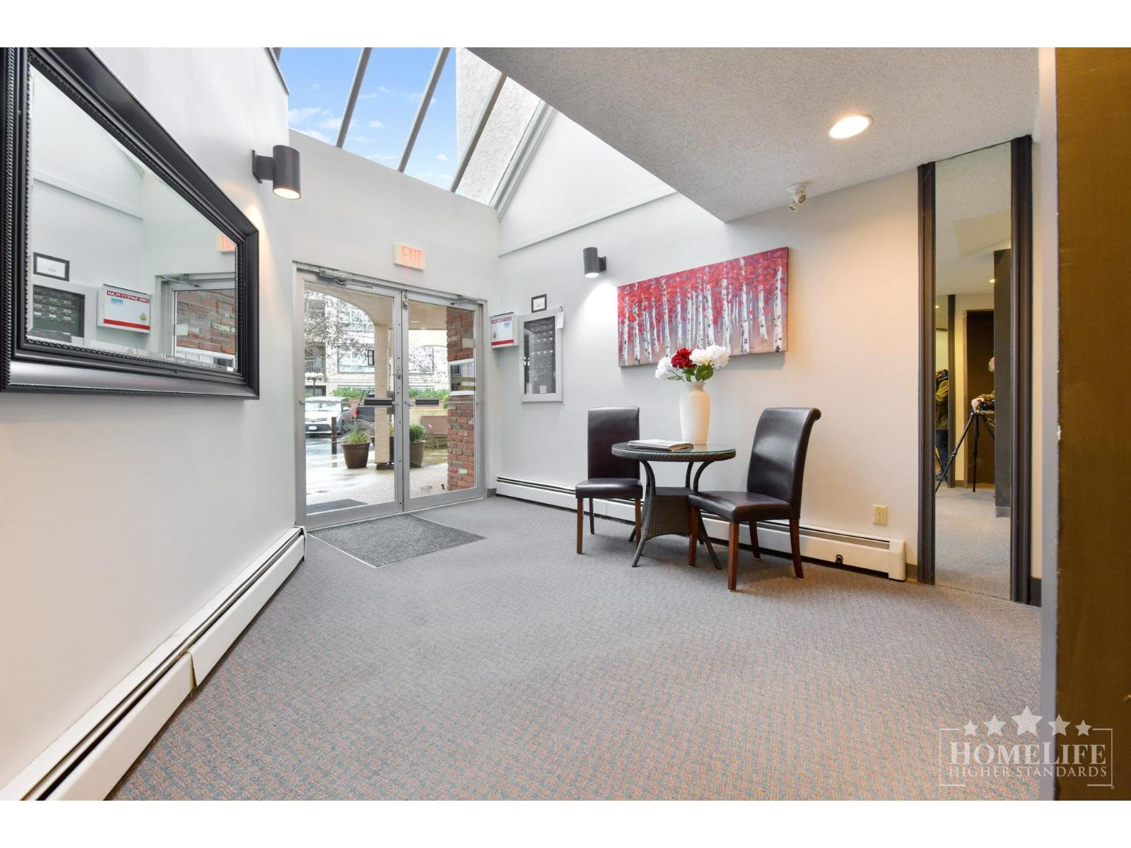 107 1860 East Southmere Crescent, Surrey, British Columbia  V4A 6Y7 - Photo 2 - R3092193