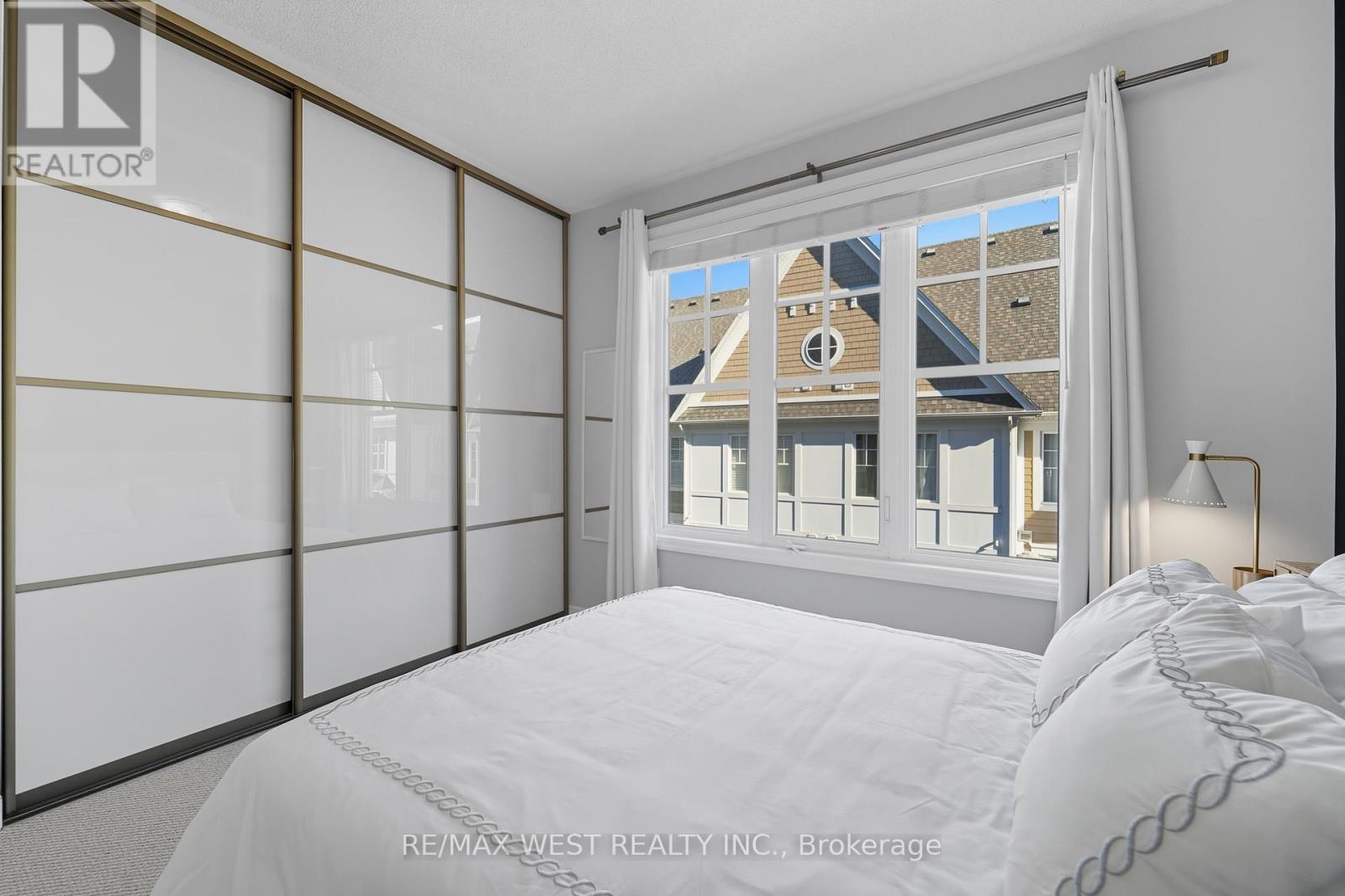 703 - 1011 Deta Road, Mississauga, Ontario  L5E 0A2 - Photo 22 - W12939804