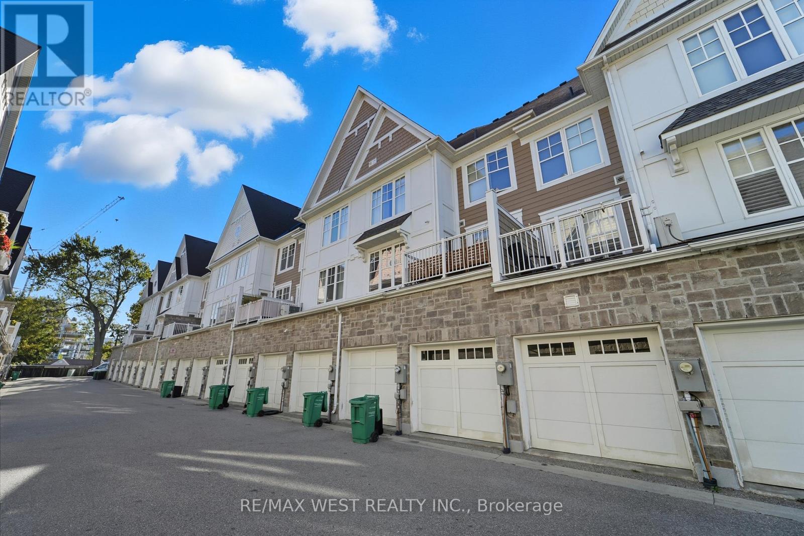 703 - 1011 Deta Road, Mississauga, Ontario  L5E 0A2 - Photo 23 - W12939804