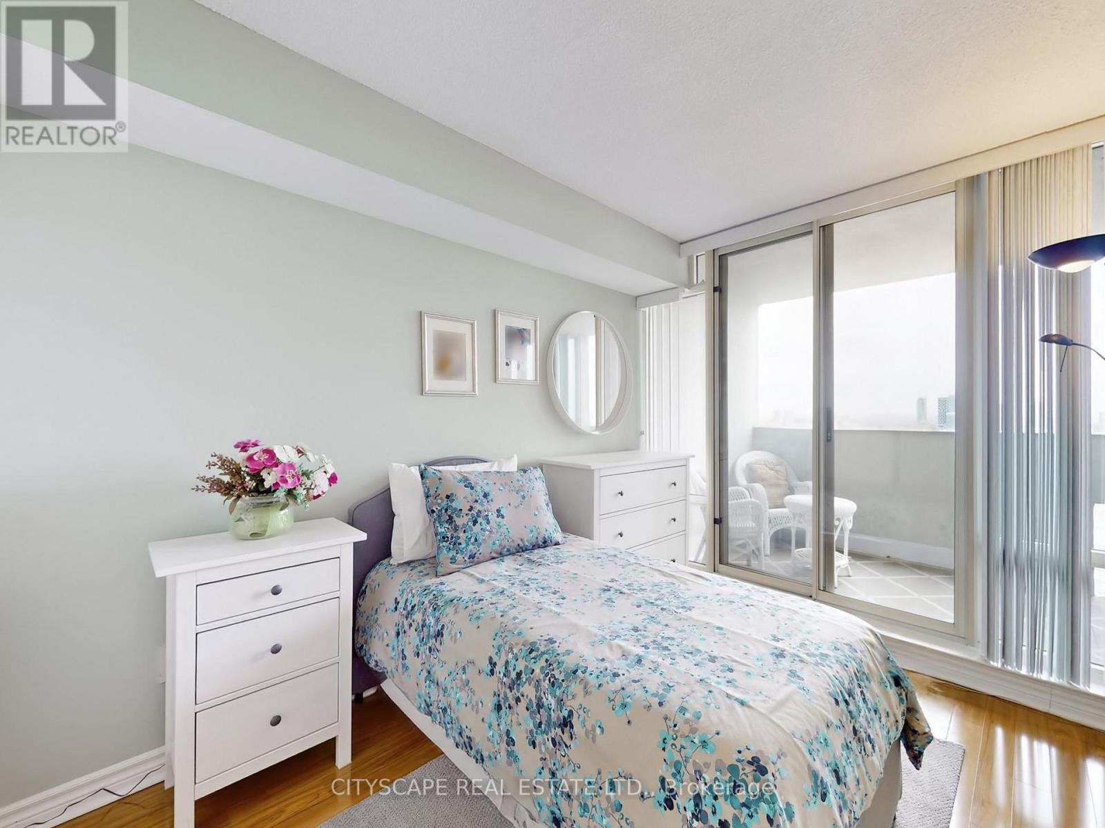 700 Constellation Drive, Mississauga, Ontario  L5R 3G8 - Photo 23 - W12939822