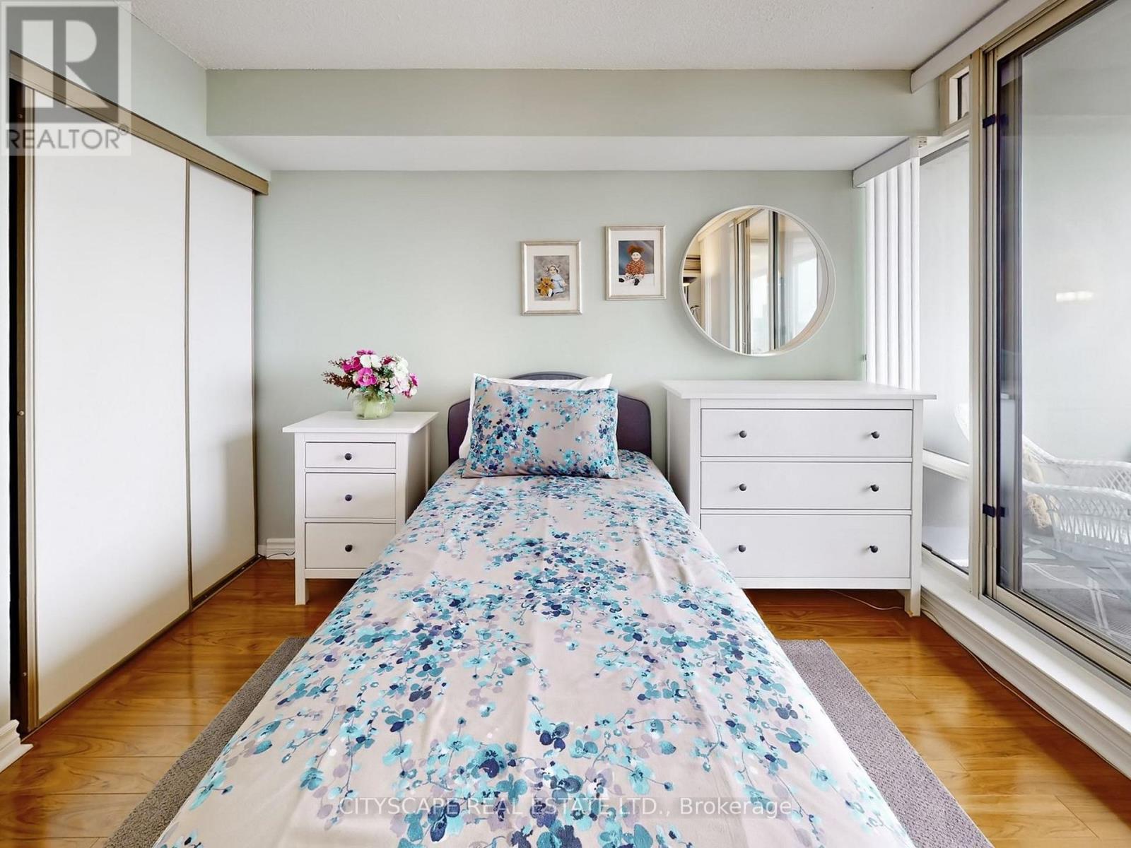 700 Constellation Drive, Mississauga, Ontario  L5R 3G8 - Photo 25 - W12939822