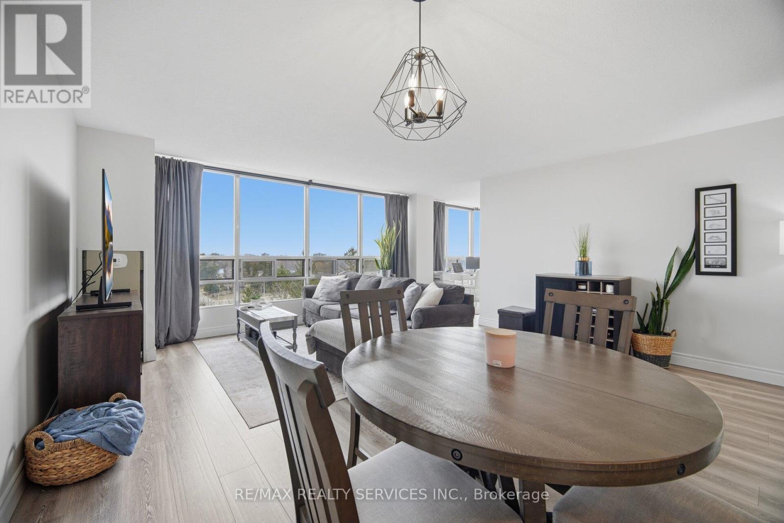 711 - 330 Mill Street S, Brampton, Ontario  L6Y 3V3 - Photo 17 - W12939832