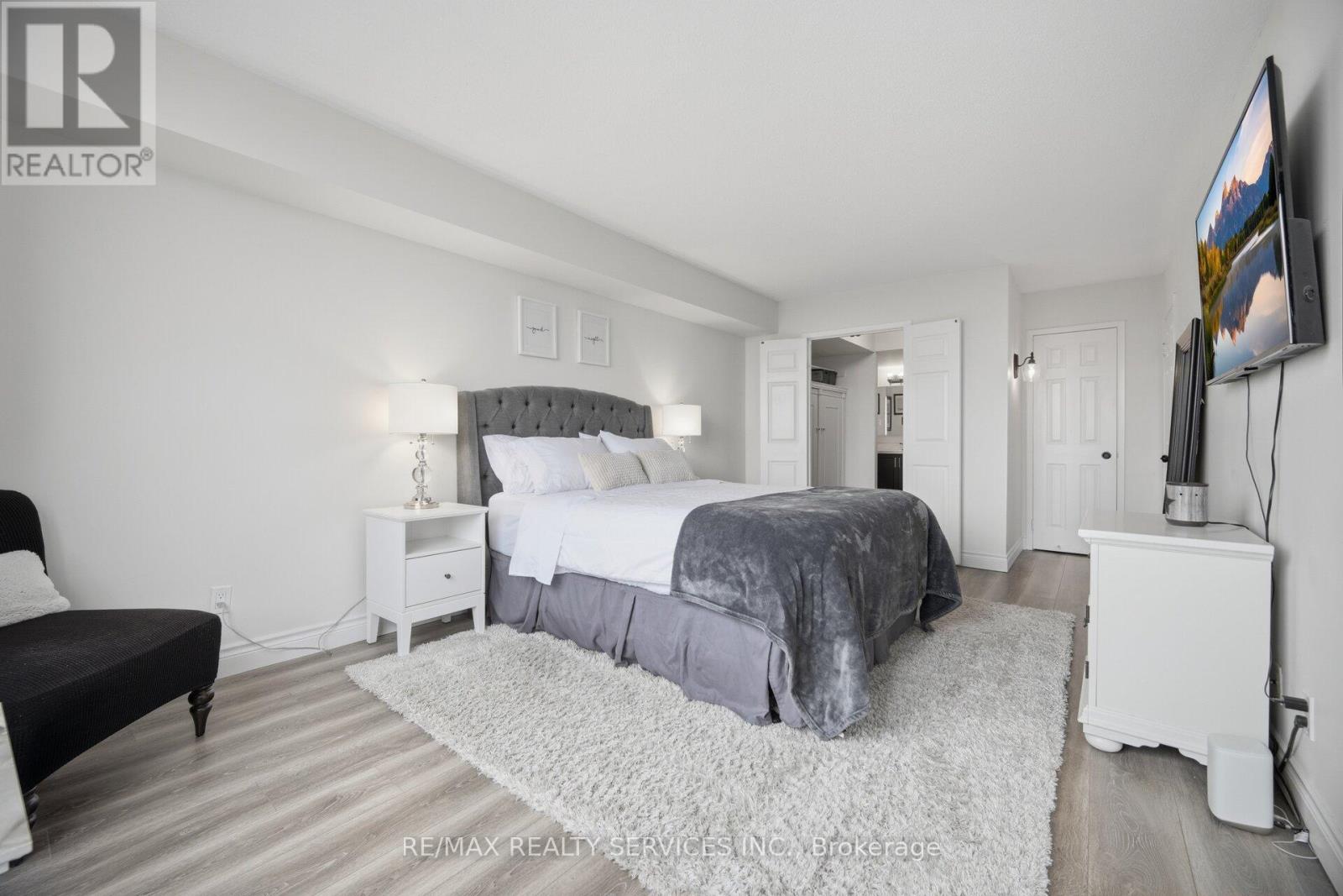 711 - 330 Mill Street S, Brampton, Ontario  L6Y 3V3 - Photo 26 - W12939832