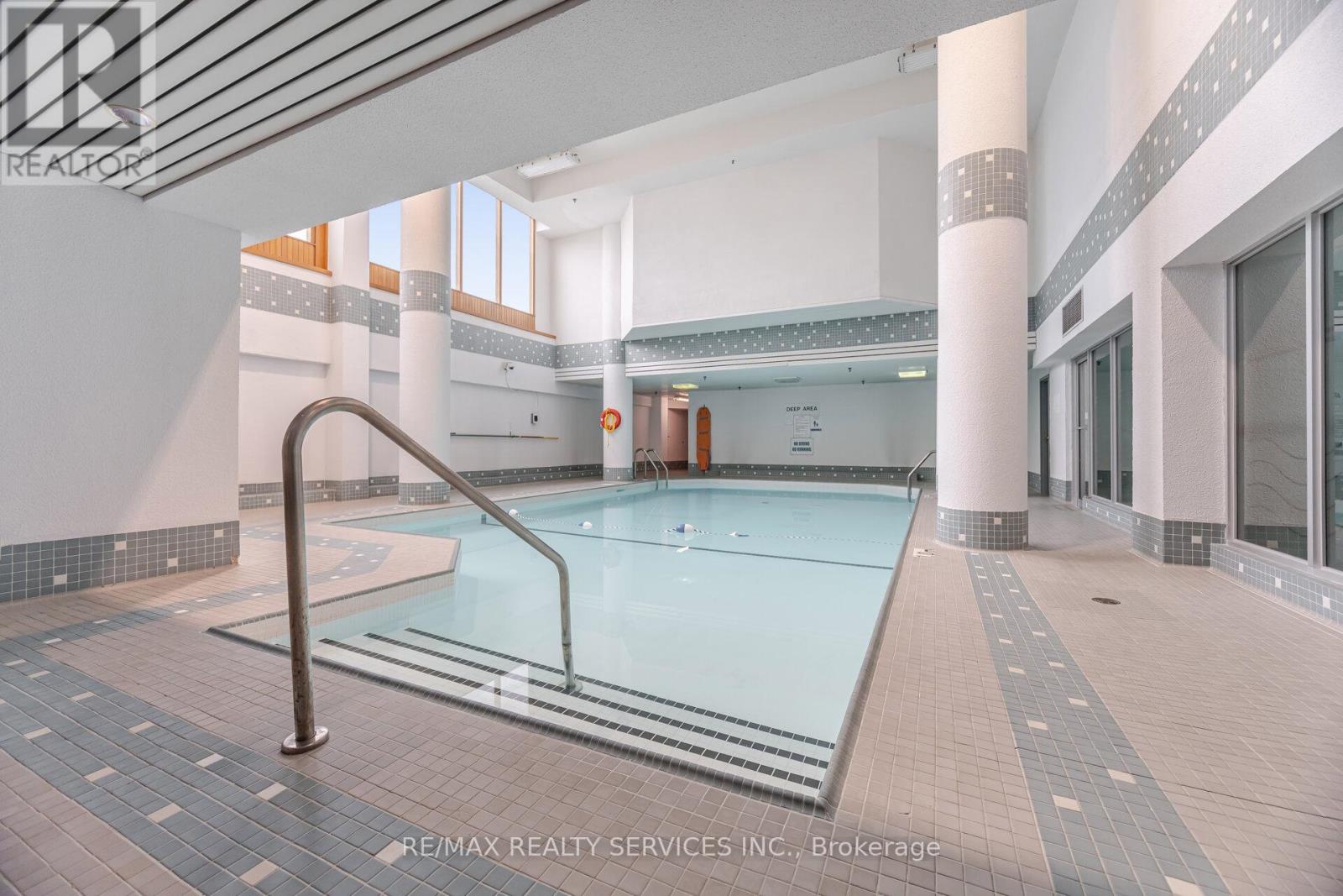 711 - 330 Mill Street S, Brampton, Ontario  L6Y 3V3 - Photo 38 - W12939832