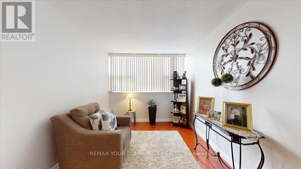 512 - 75 Emmett Avenue, Toronto, Ontario  M6M 5A7 - Photo 15 - W12939842