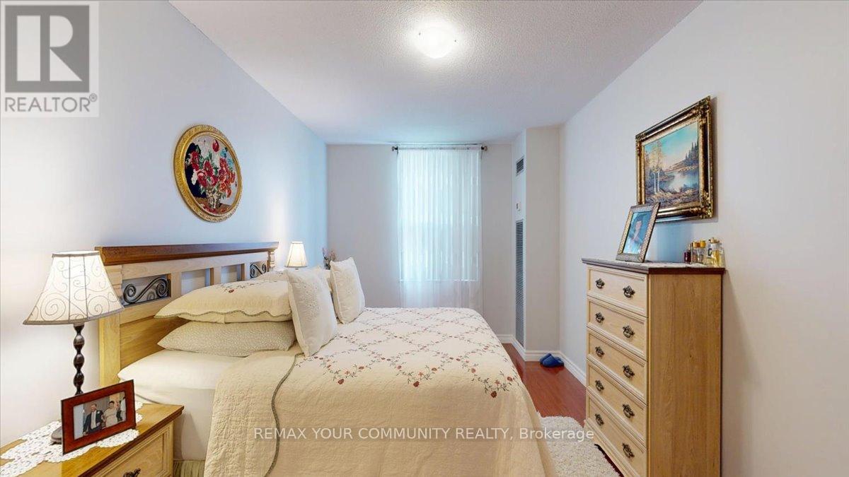 512 - 75 Emmett Avenue, Toronto, Ontario  M6M 5A7 - Photo 26 - W12939842
