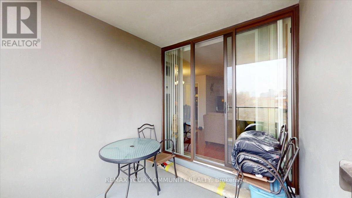 512 - 75 Emmett Avenue, Toronto, Ontario  M6M 5A7 - Photo 42 - W12939842