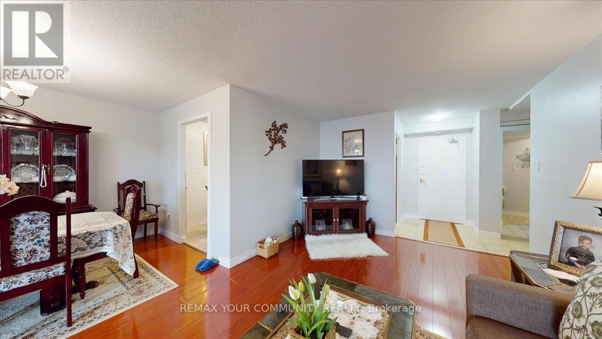 512 - 75 Emmett Avenue, Toronto, Ontario  M6M 5A7 - Photo 5 - W12939842