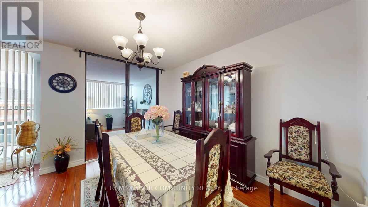 512 - 75 Emmett Avenue, Toronto, Ontario  M6M 5A7 - Photo 8 - W12939842