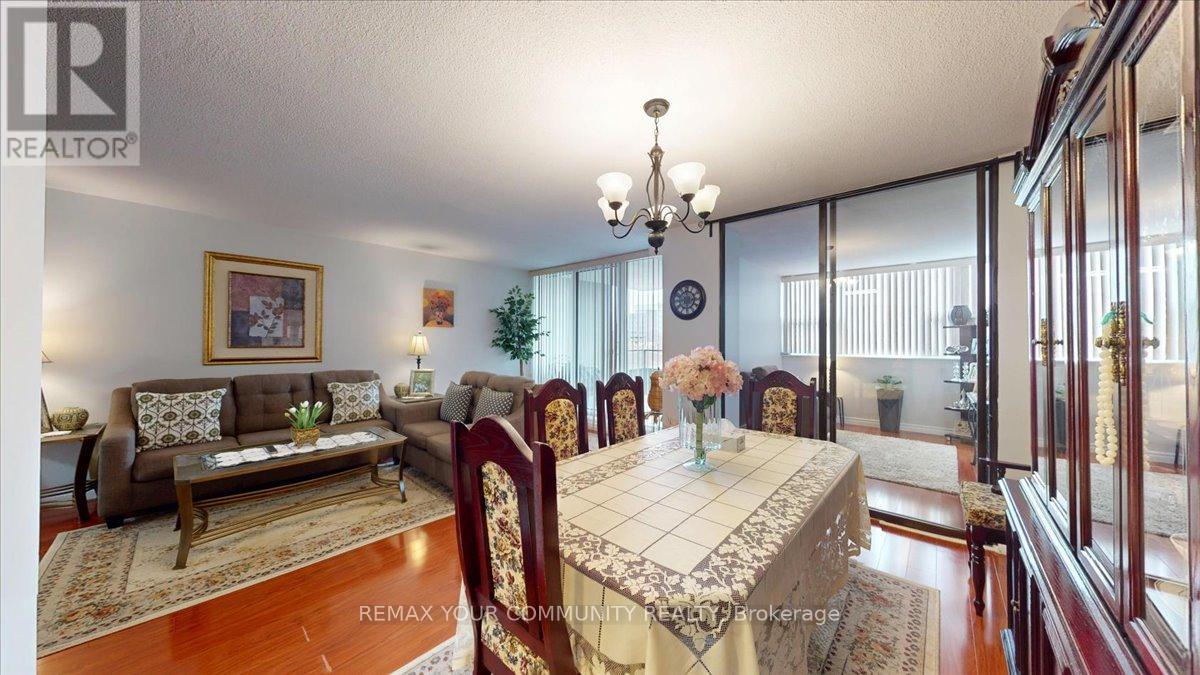 512 - 75 Emmett Avenue, Toronto, Ontario  M6M 5A7 - Photo 9 - W12939842