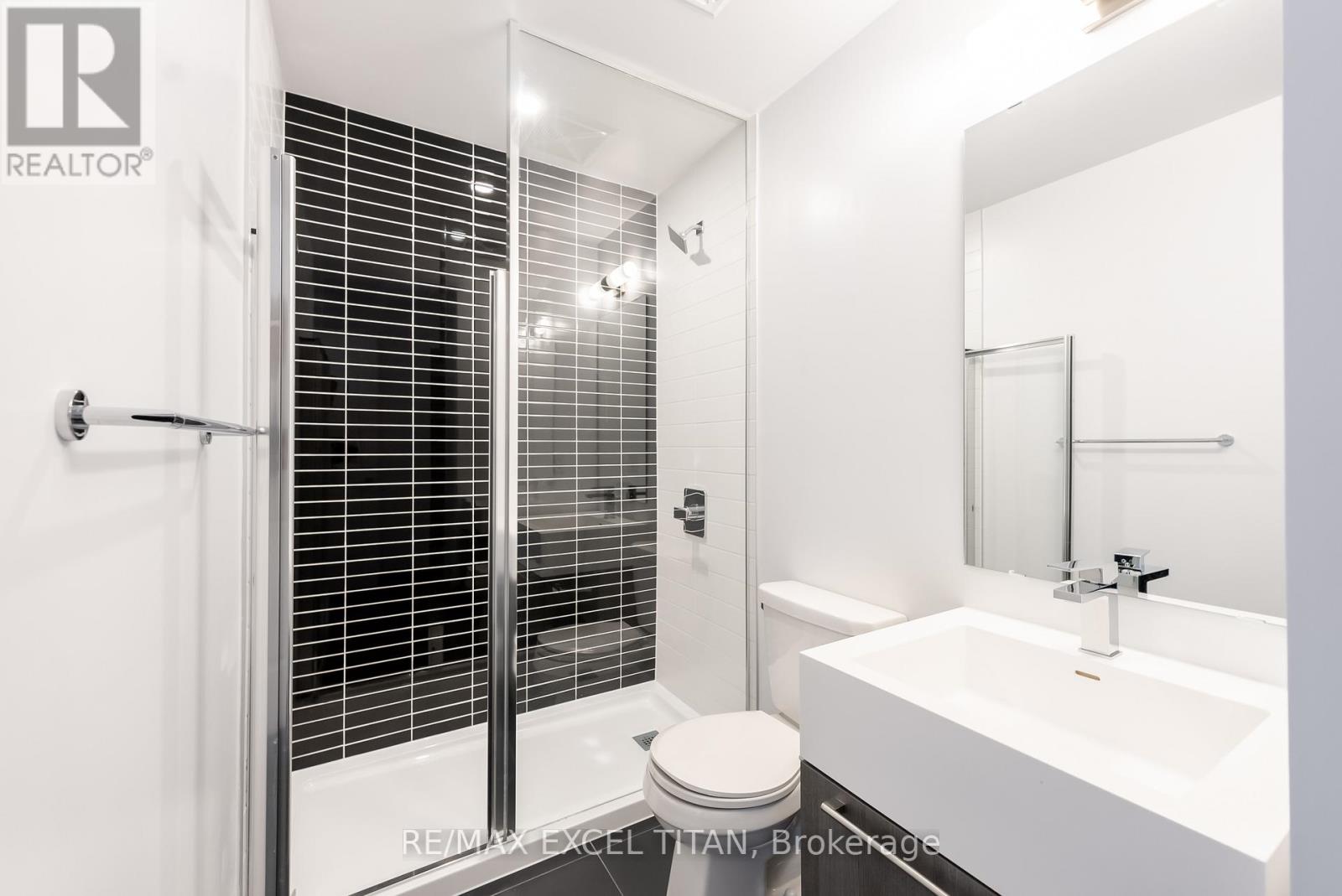 208 - 25 Neighbourhood Lane, Toronto, Ontario  M8Y 0C4 - Photo 13 - W12939858