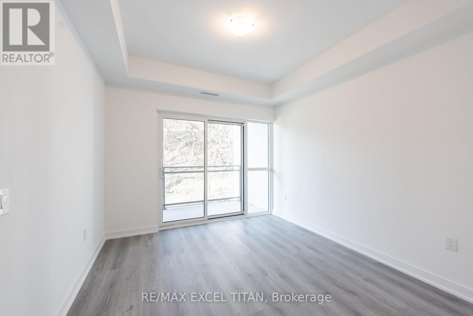 208 - 25 Neighbourhood Lane, Toronto, Ontario  M8Y 0C4 - Photo 5 - W12939858