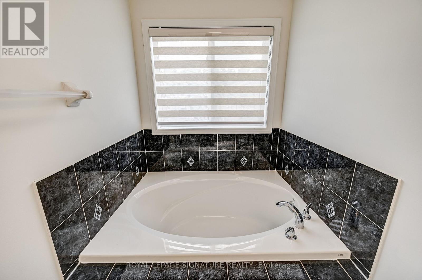 36 - 7360 Zinnia Place, Mississauga, Ontario  L5W 2A3 - Photo 29 - W12939882