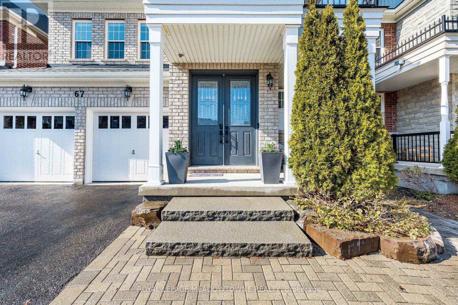 67 Boyces Creek Court, Caledon, Ontario  L7C 3S4 - Photo 2 - W12939884