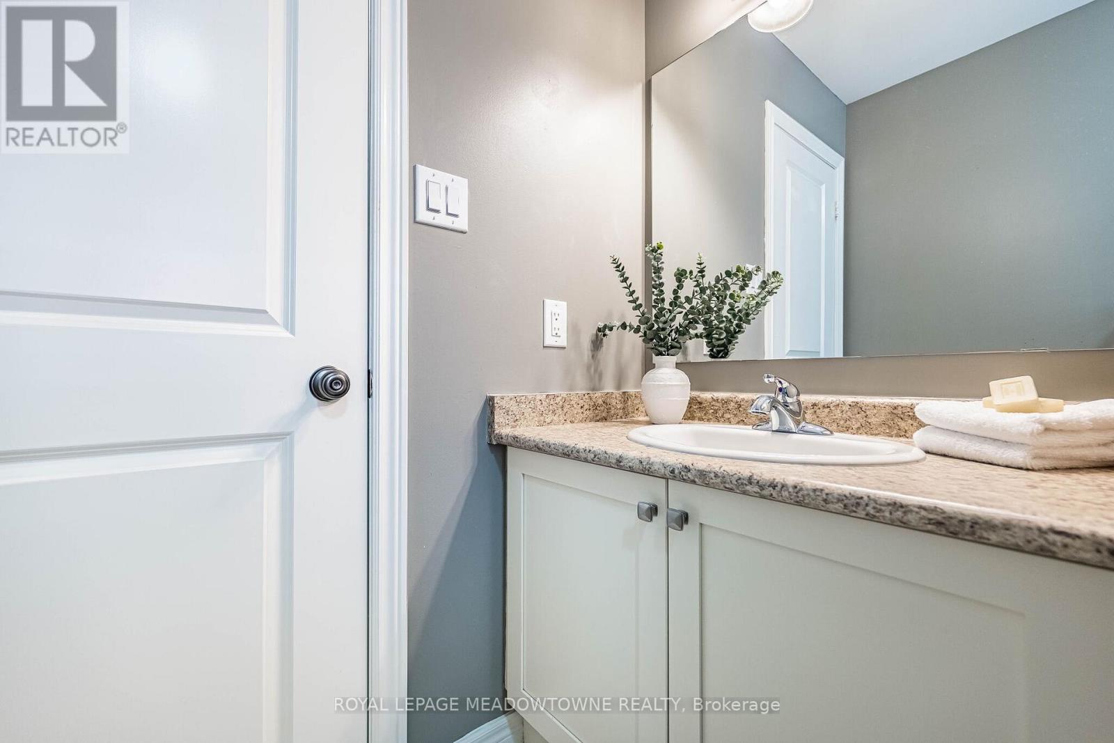 67 Boyces Creek Court, Caledon, Ontario  L7C 3S4 - Photo 37 - W12939884