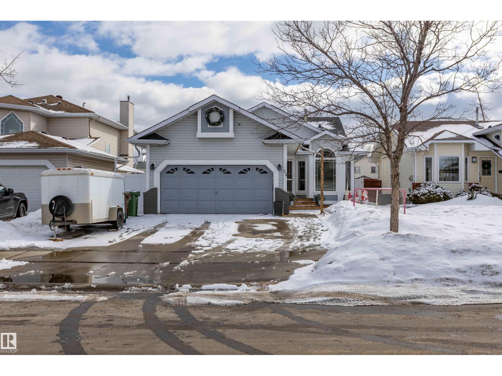 38 DESMARAIS CR, st. albert, Alberta