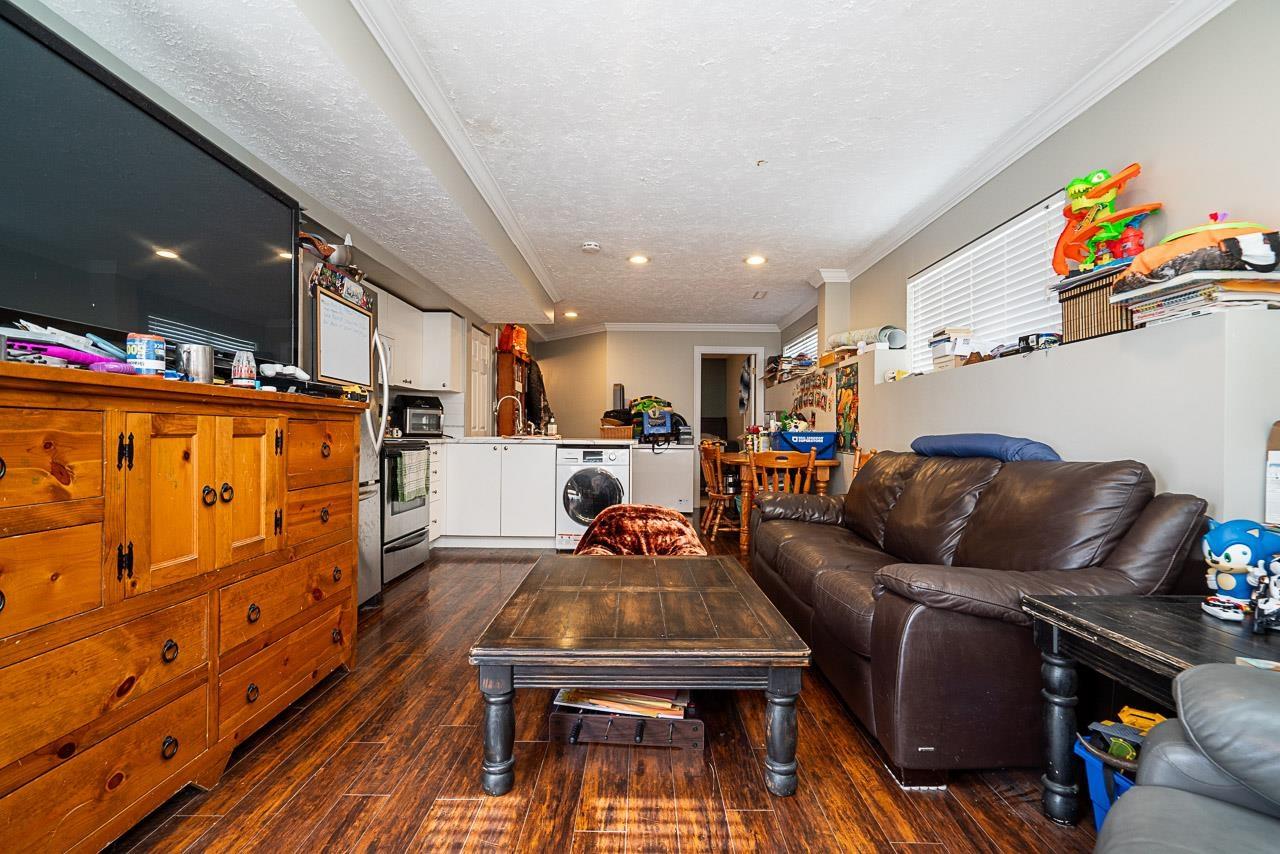 8282 Melburn Drive, Mission, British Columbia  V2V 7H3 - Photo 28 - R3104981