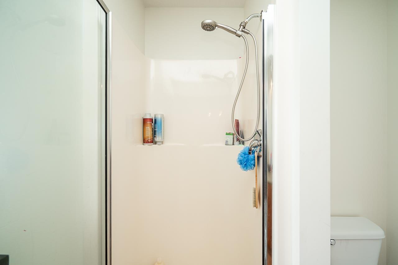 8282 Melburn Drive, Mission, British Columbia  V2V 7H3 - Photo 24 - R3104981