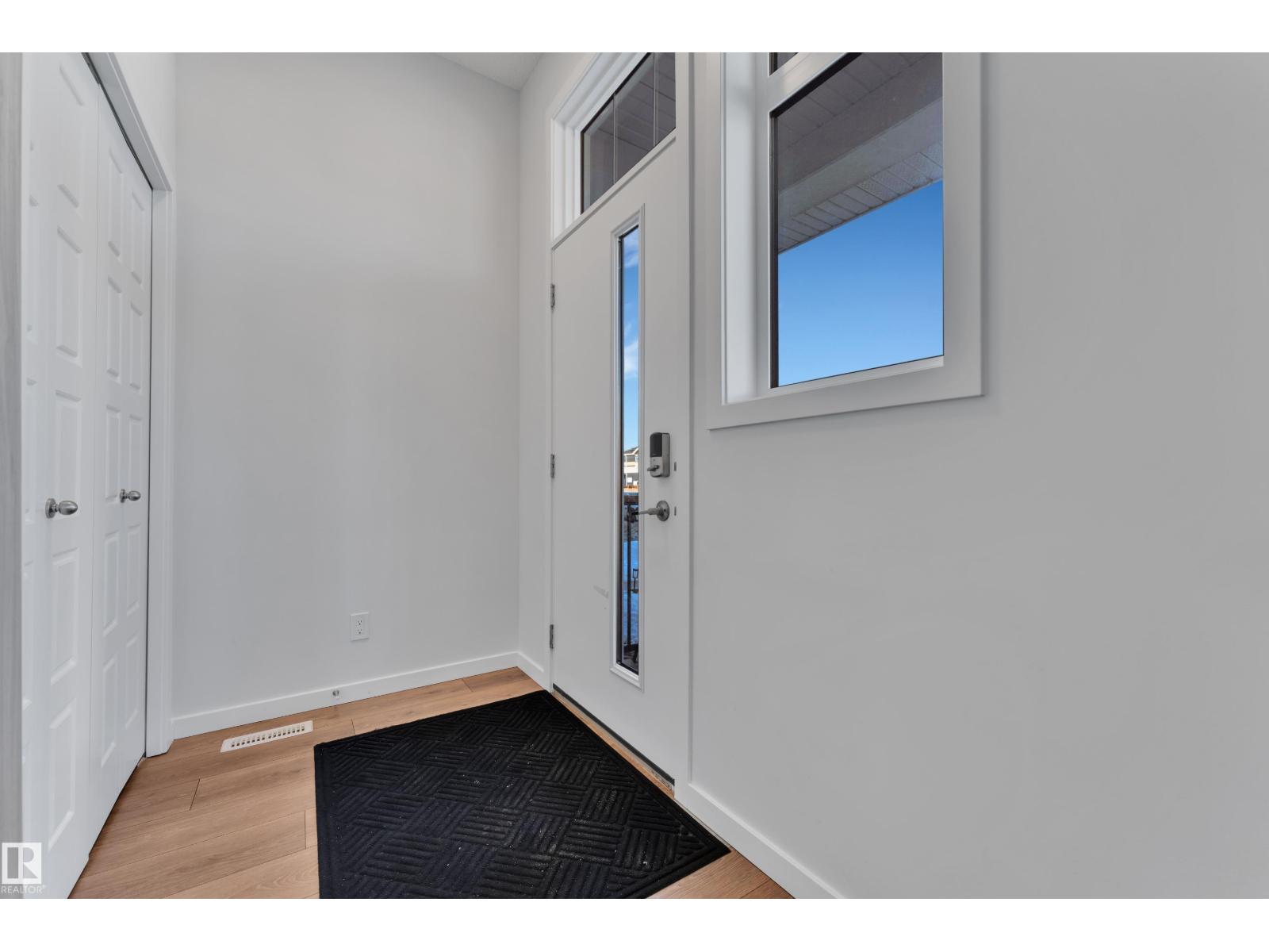 3607 6 Av Sw Sw, Edmonton, Alberta  T6X 1A5 - Photo 5 - E4479854