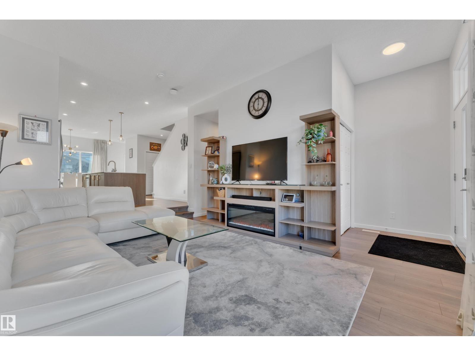 3607 6 Av Sw Sw, Edmonton, Alberta  T6X 1A5 - Photo 6 - E4479854