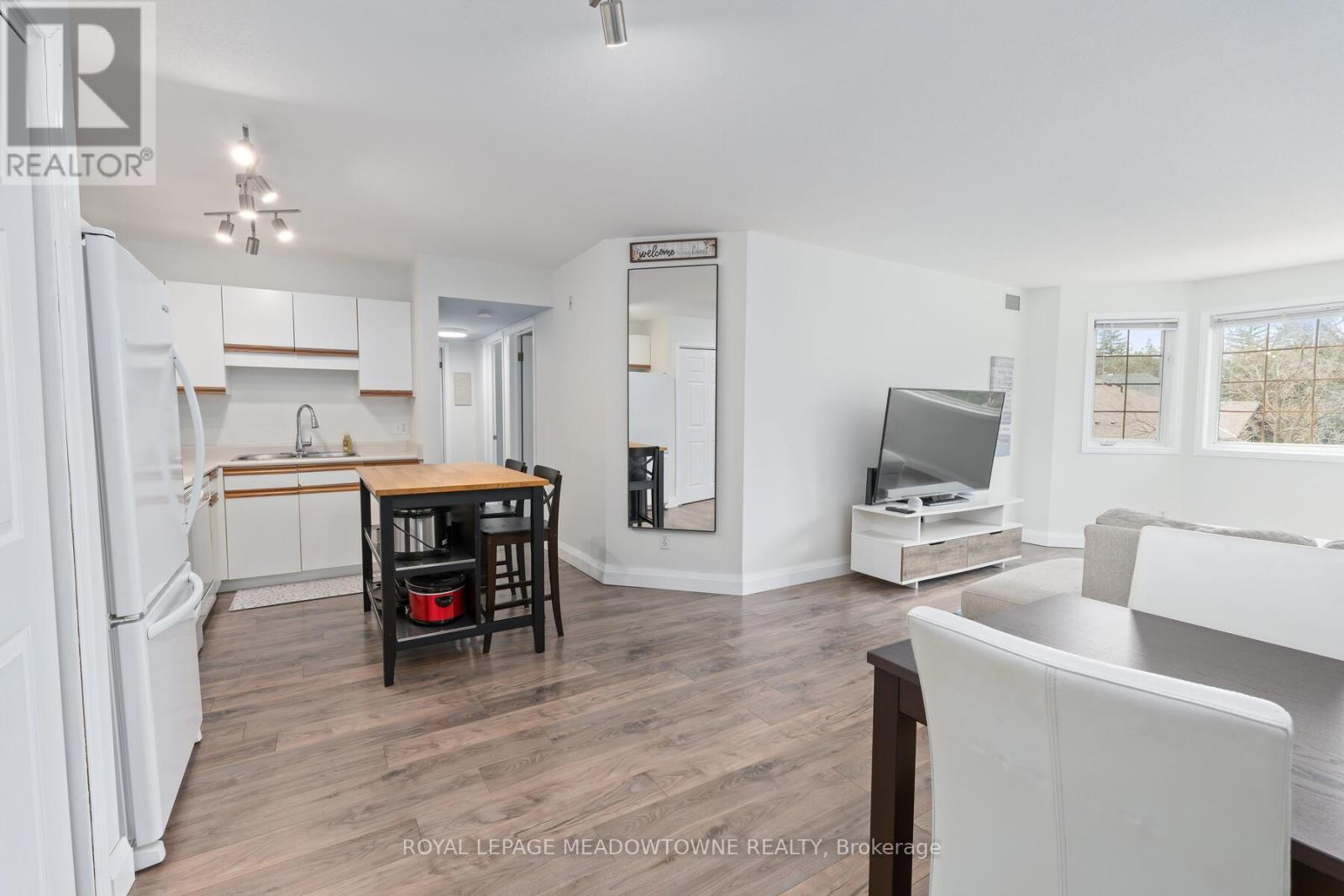 301 - 264 ALMA STREET, Guelph/Eramosa, Ontario