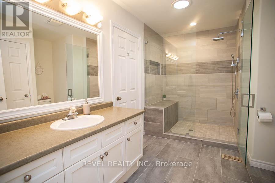 307 Brant County Road 18, Brant, Ontario  N3T 5L9 - Photo 16 - X12939820