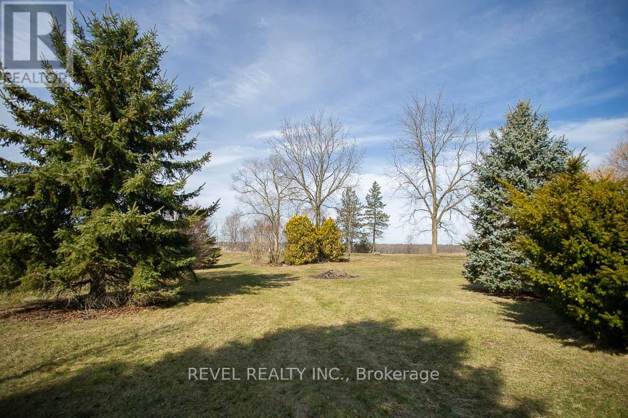 307 Brant County Road 18, Brant, Ontario  N3T 5L9 - Photo 32 - X12939820
