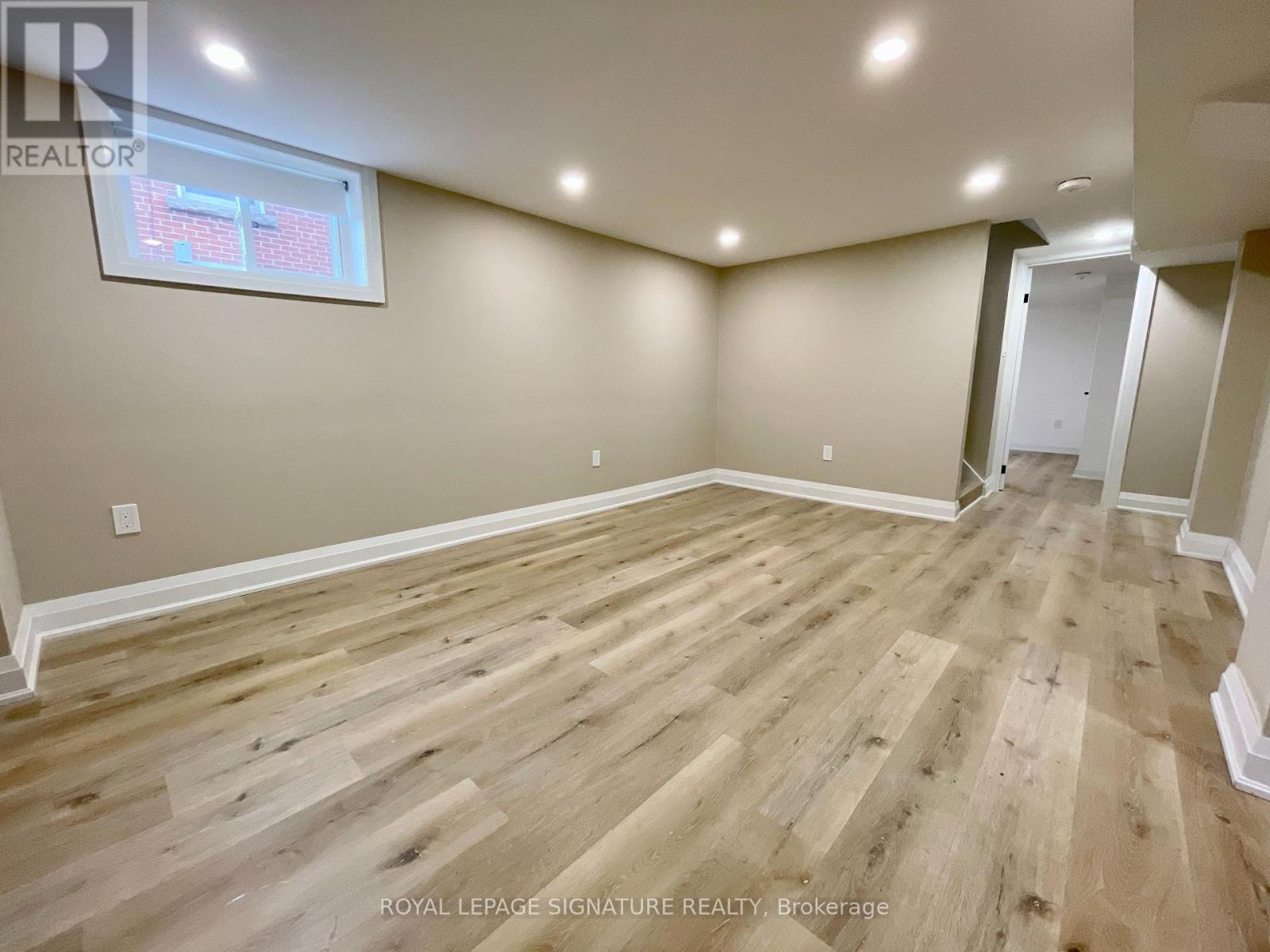 Bsmt - 282 East 18th Street, Hamilton, Ontario  L9A 4P6 - Photo 2 - X12939888