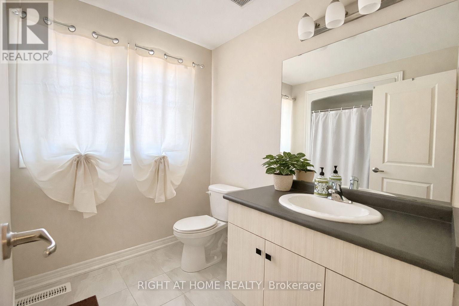 661 Julia Drive, Welland, Ontario  L3C 0G9 - Photo 7 - X12939904