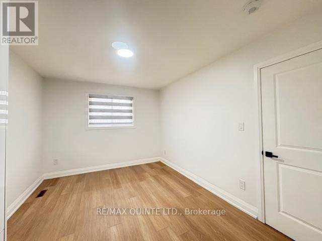 23 Robertson Lane, Belleville, Ontario  K8P 4C2 - Photo 19 - X12934836