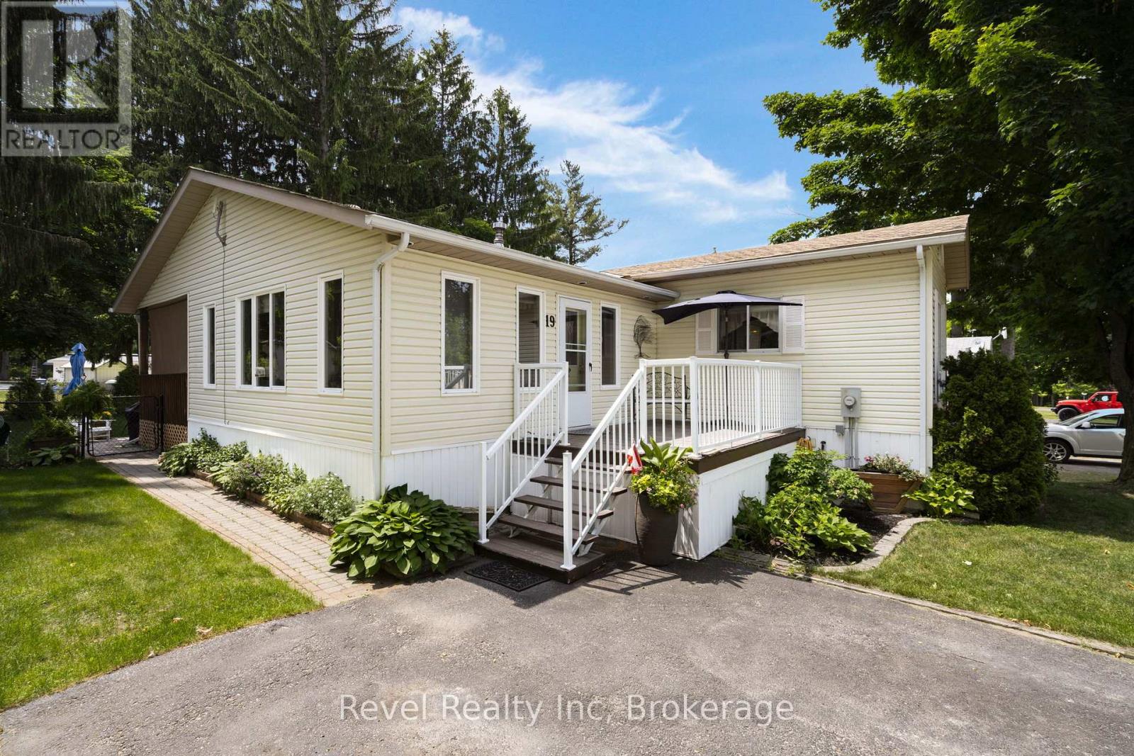 19 - 5411 Elliott Side Road, Tay, Ontario  L4R 4K3 - Photo 2 - S12774758