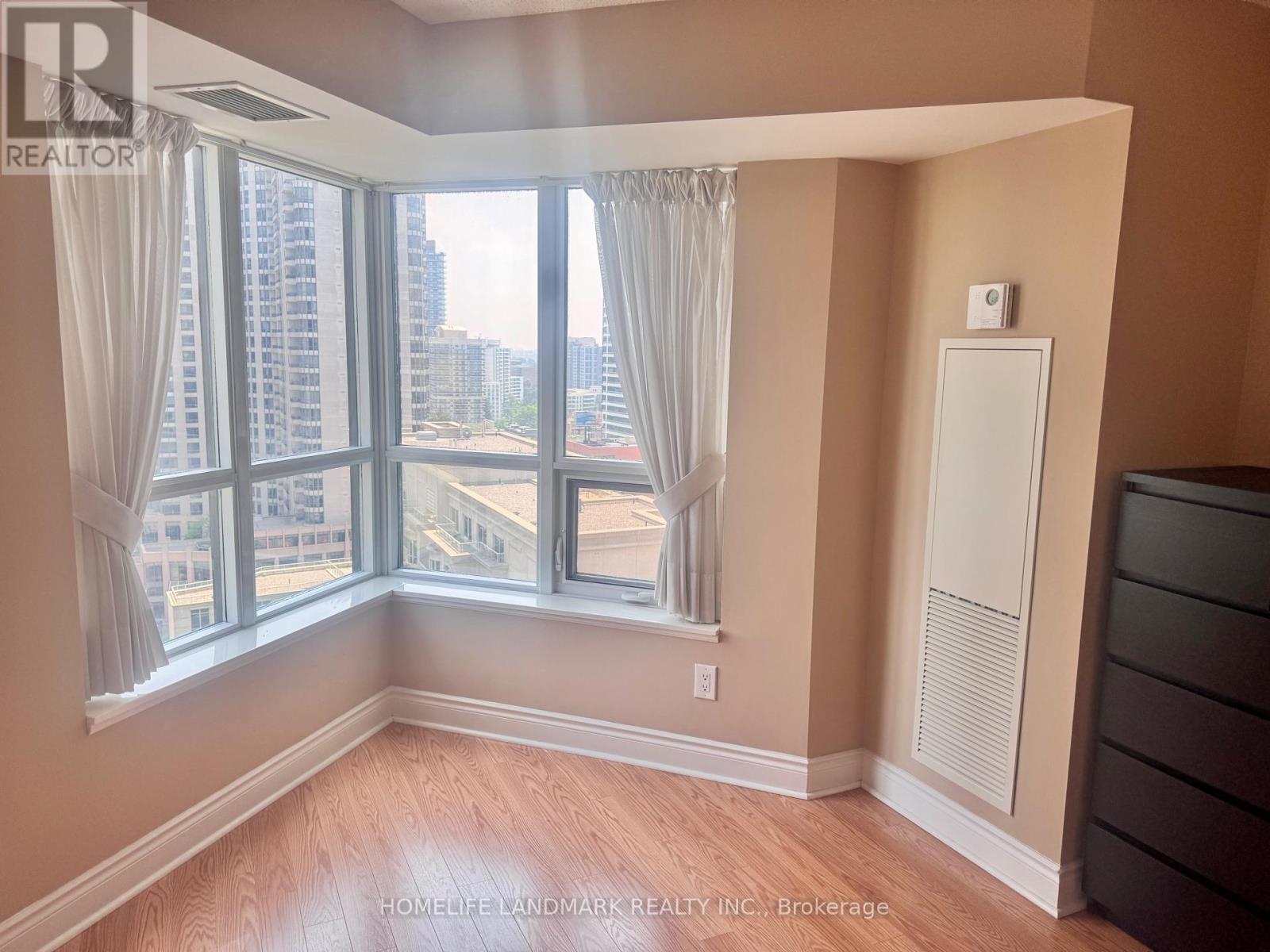 1323 - 500 Doris Avenue, Toronto, Ontario  M2N 0C1 - Photo 4 - C12459094