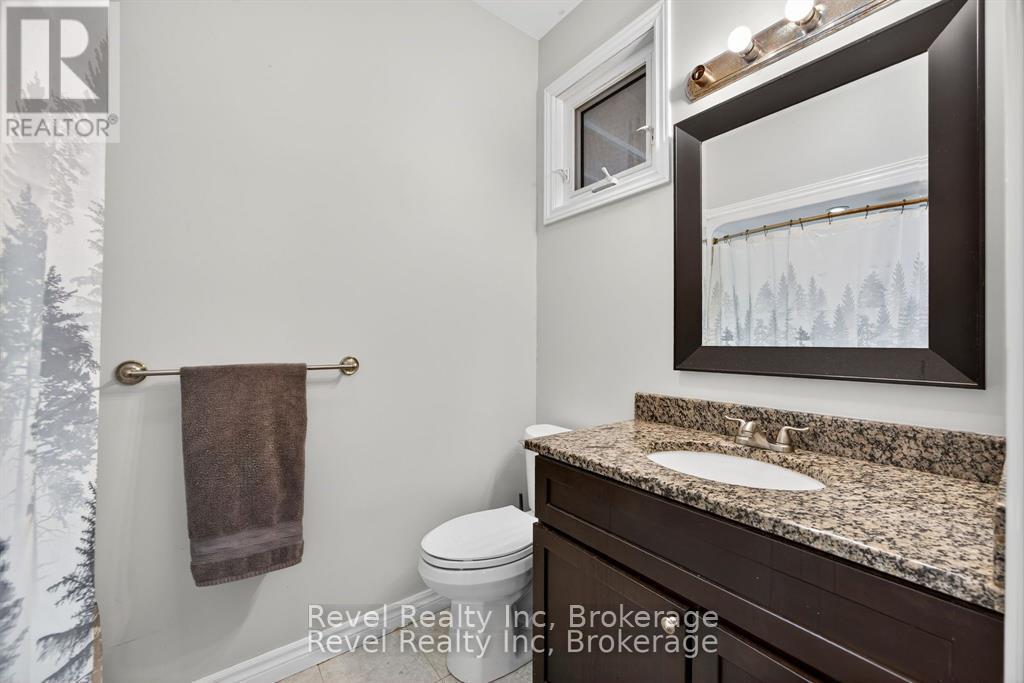 683 Lafontaine Road W, Tiny, Ontario  L9M 0L6 - Photo 18 - S12822904