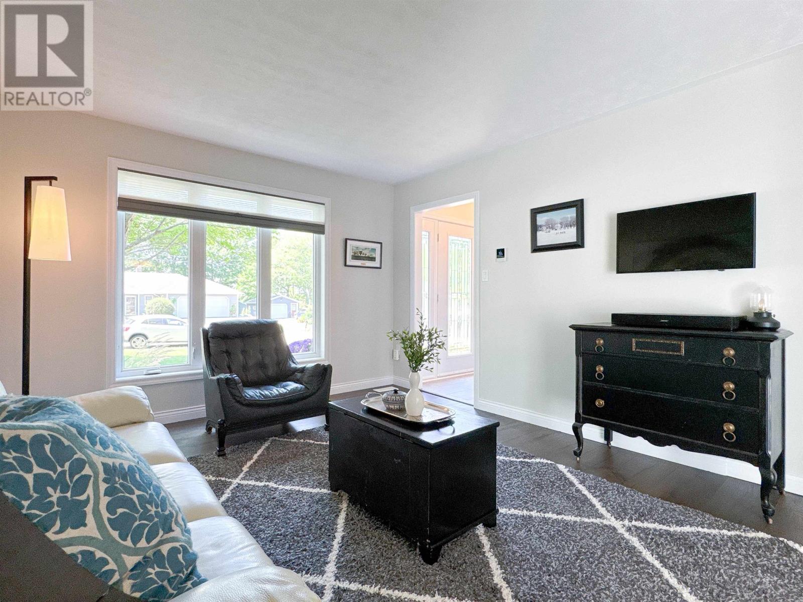 9 Nottingham Avenue, Charlottetown, Prince Edward Island  C1A 8T4 - Photo 5 - 202518094