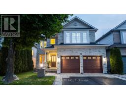 214 CASTLEGARTH CRESCENT, Ottawa, Ontario