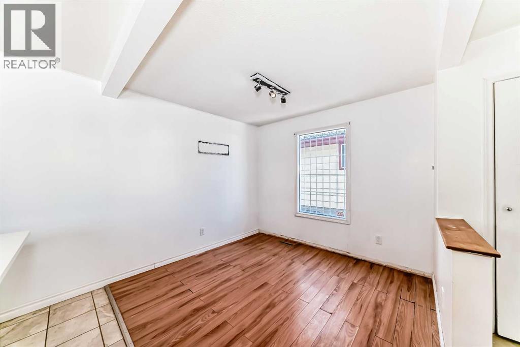 212 78 Avenue NE, Calgary, Alberta  T2K 0R2 - Photo 10 - A2289672