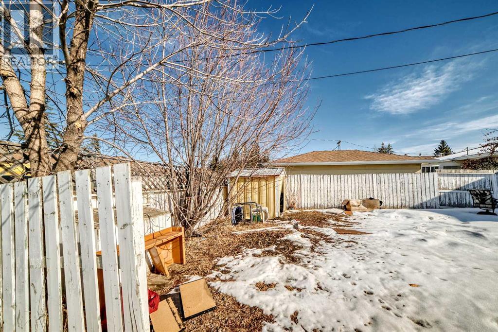 212 78 Avenue NE, Calgary, Alberta  T2K 0R2 - Photo 36 - A2289672