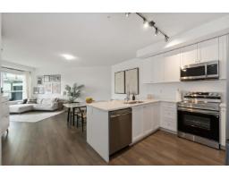 324 15738 85 AVENUE, Surrey, British Columbia