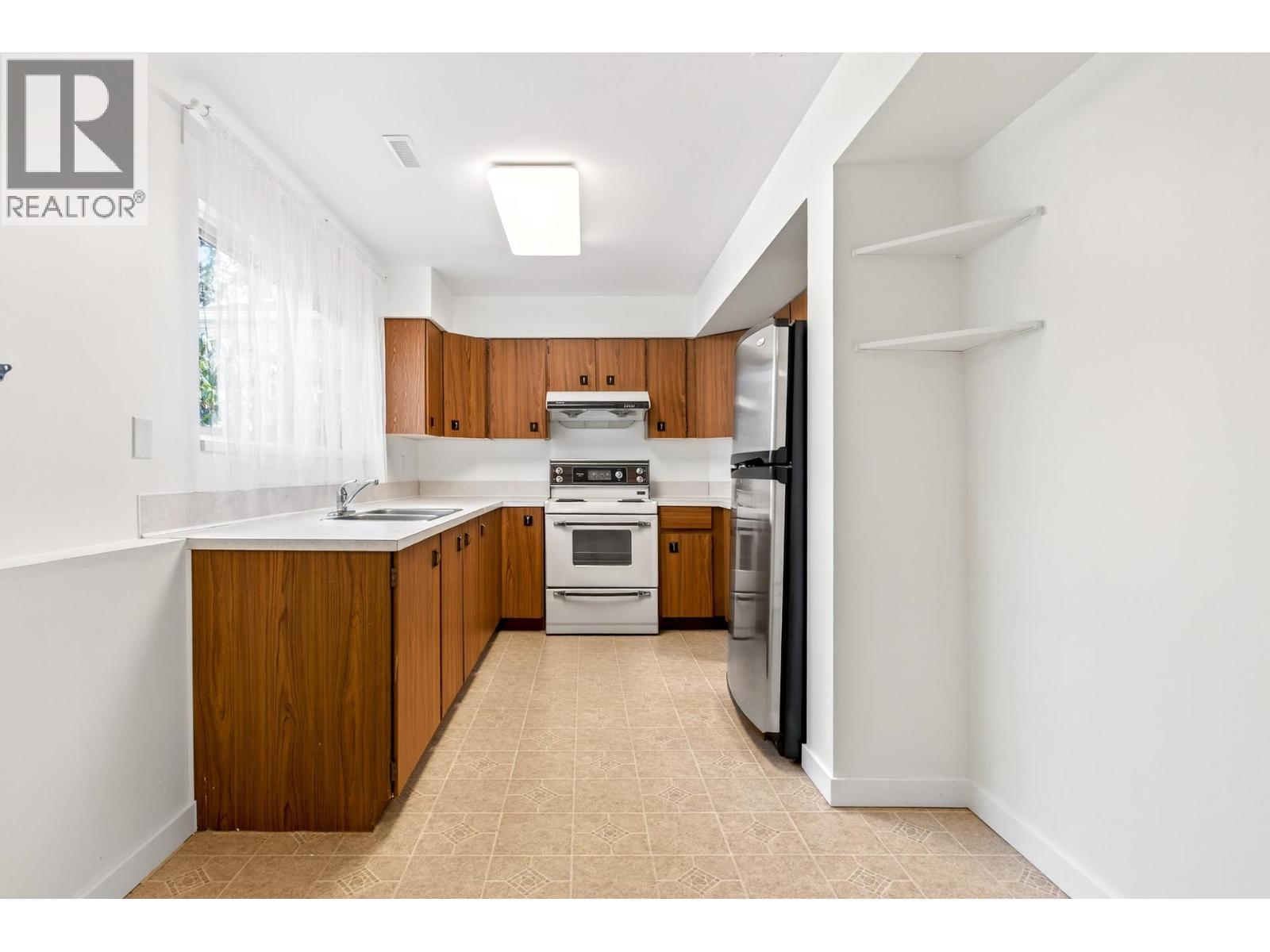 925 Merritt Street, Coquitlam, British Columbia  V3J 7K9 - Photo 31 - R3105069