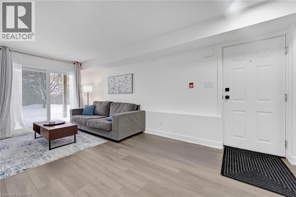 185 Windale Crescent Unit# 1c, Kitchener, Ontario  N2E 0G3 - Photo 5 - 40816522