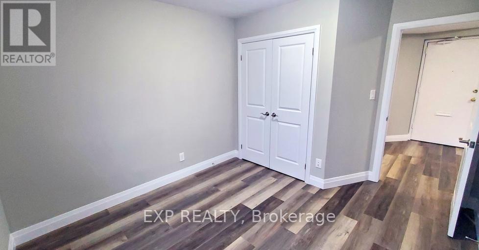 516 - 375 Scott Street, St. Catharines, Ontario  L2M 3W3 - Photo 5 - X12940004