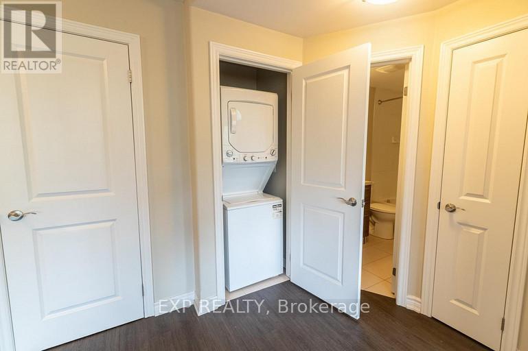 106 - 375 Scott Street, St. Catharines, Ontario  L2M 3W3 - Photo 4 - X12940006