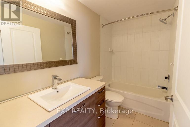 106 - 375 Scott Street, St. Catharines, Ontario  L2M 3W3 - Photo 5 - X12940006