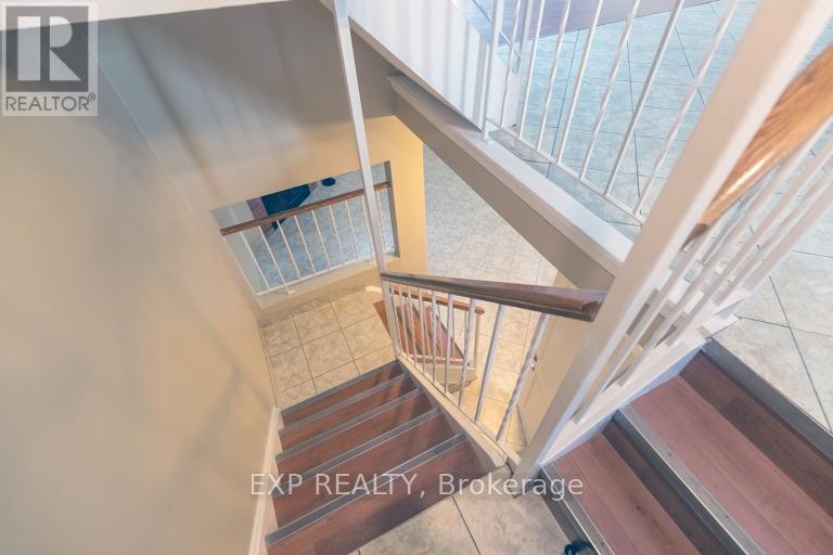 7 - 7591 Scholfield Road, Niagara Falls, Ontario  L2J 1B2 - Photo 4 - X12940008