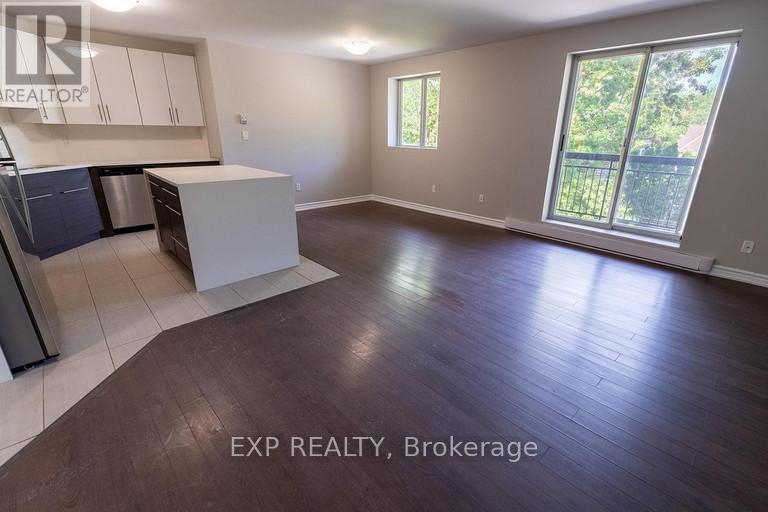 105 - 349 Queenston Street, St. Catharines, Ontario  L2P 2Y1 - Photo 3 - X12940014