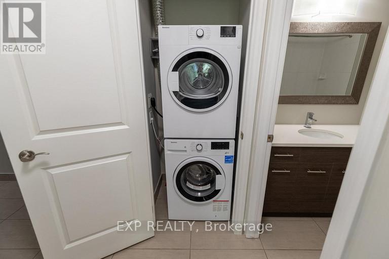 105 - 349 Queenston Street, St. Catharines, Ontario  L2P 2Y1 - Photo 5 - X12940014